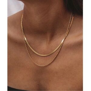 Anthropologie Saylor Herringbone Classy Minimalist Gold Layered Necklace